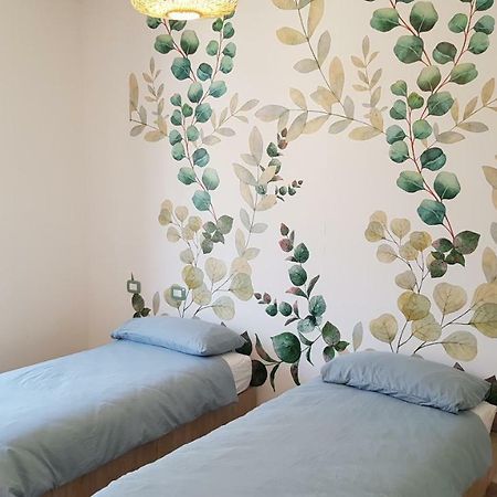 Jane'S Dream Salo' Hotel Стая снимка